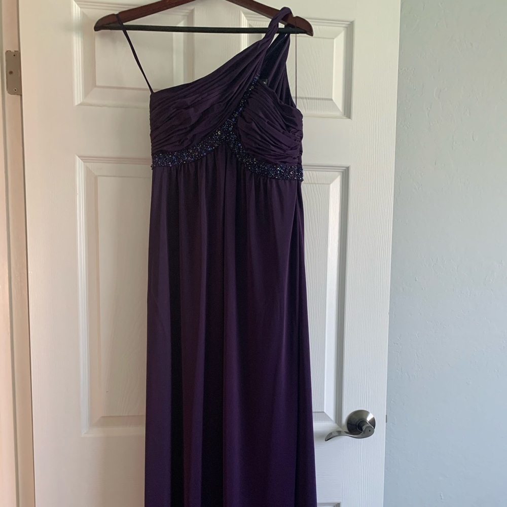 Adrianna Papell evening gown